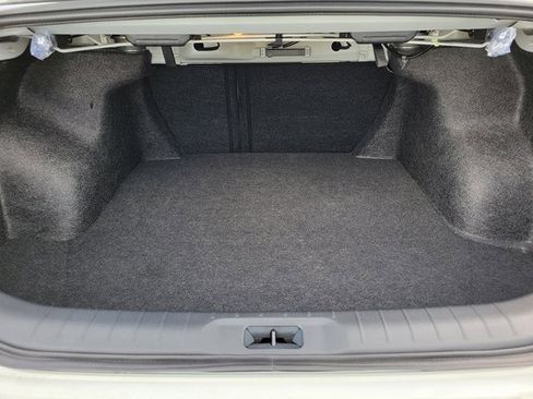 New 2025 Nissan Altima 2.5 SV image 11