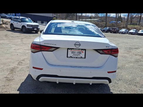 Used 2024 Nissan Sentra SV w/ All-Weather Package image 7