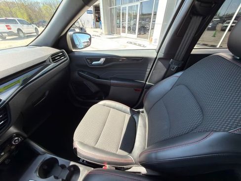 Used 2024 Ford Escape ST-Line w/ Tech Pack #1 image 22