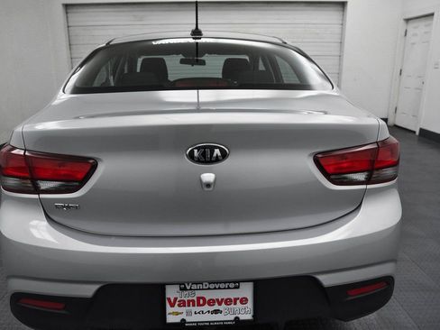 Used 2020 Kia Rio LX image 8