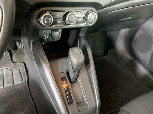 Used 2023 Nissan Versa S FWD image 25