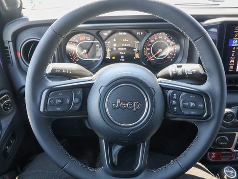 New 2026 Jeep Wrangler Unlimited Rubicon AWD/4WD image 28