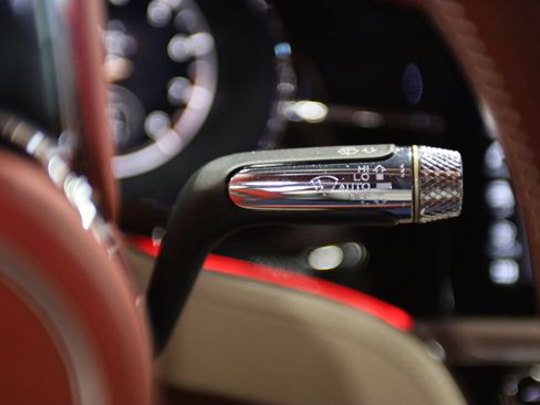 Used 2021 Bentley Continental GT AWD/4WD image 19