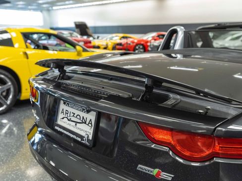 Used 2016 Jaguar F-TYPE S image 17