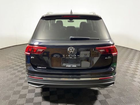 Used 2022 Volkswagen Tiguan SE AWD/4WD image 13