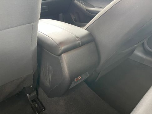 Used 2025 Nissan Altima 2.5 SV image 24