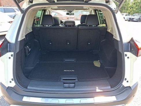 Certified 2023 Nissan Rogue Platinum AWD/4WD image 31