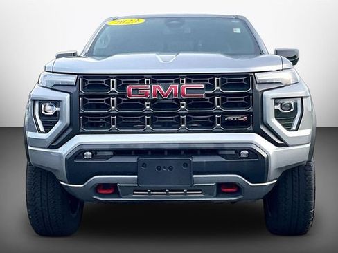 Used 2023 GMC Canyon AT4 w/ AT4 Premium Package AWD/4WD image 3