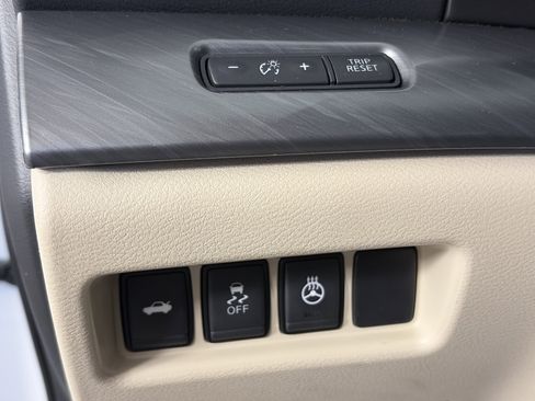 Used 2018 Nissan Maxima 3.5 SL image 30