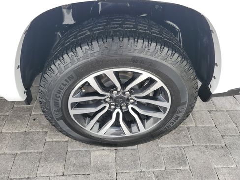 Used 2025 RAM 1500 Limited w/ Bed Utility Group image 7