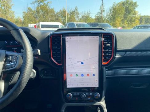 New 2025 Ford Ranger Raptor image 22