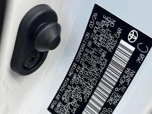 New 2026 Toyota Corolla LE FWD image 32