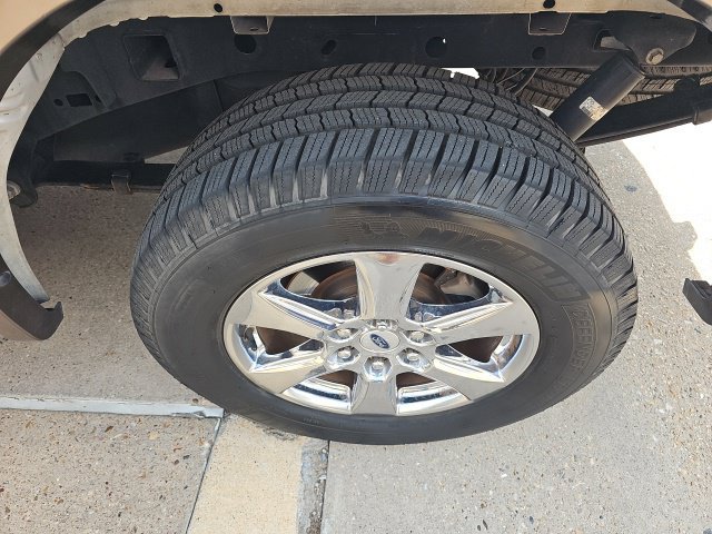 Used 2018 Ford F150 Lariat w/ Equipment Group 502A Luxury RWD image 5
