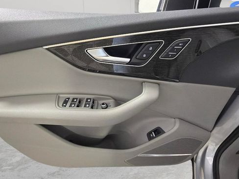 Used 2021 Audi Q7 2.0T Premium Plus w/ Premium Plus Package AWD/4WD image 26