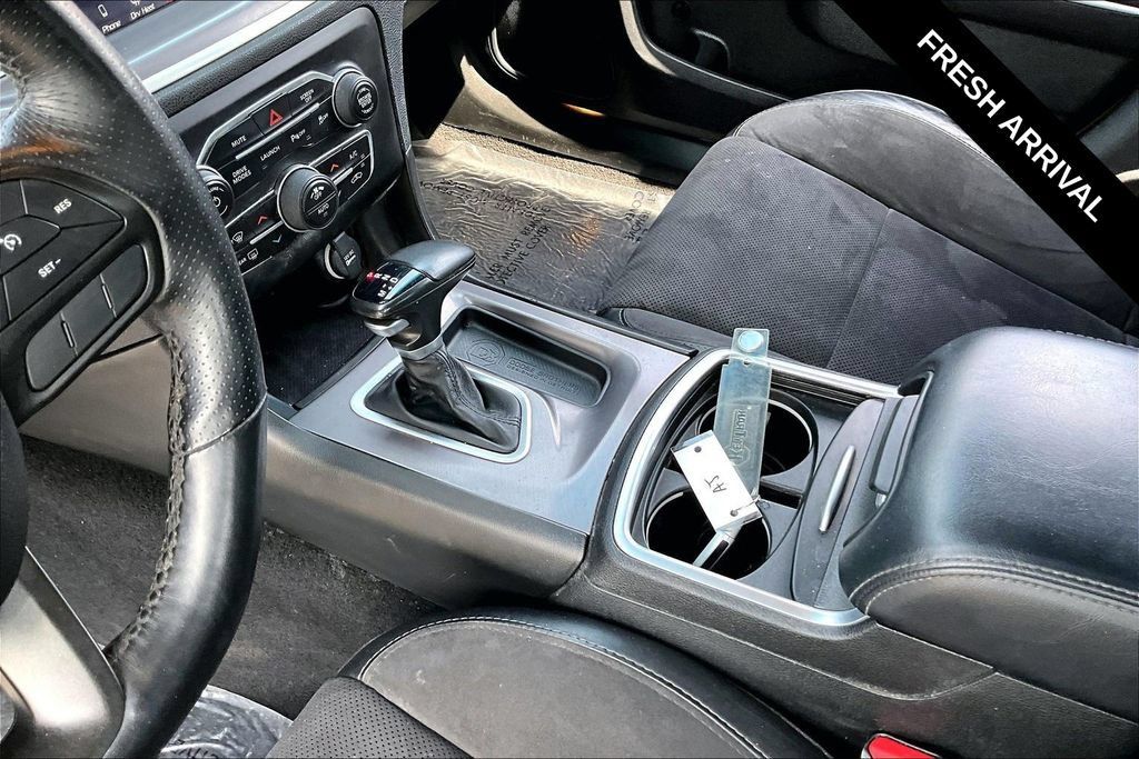 Used 2022 Dodge Charger Scat Pack RWD image 8