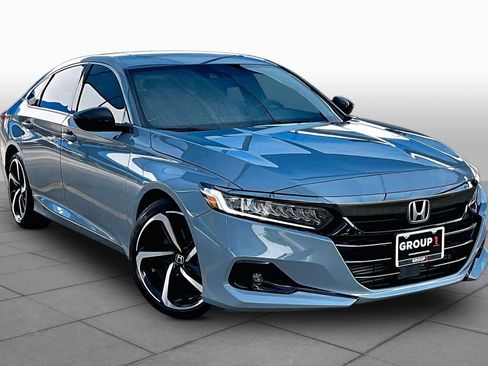 Used 2022 Honda Accord Sport image 3
