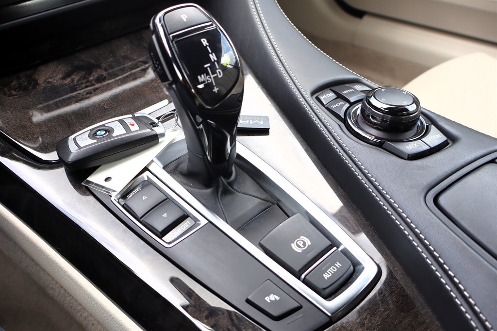 Used 2014 BMW 650i Convertible RWD image 37