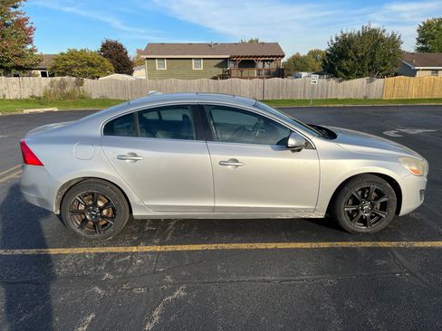 Used 2012 Volvo S60 T5 FWD image 13