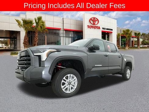 New 2025 Toyota Tundra SR5 AWD/4WD image 18