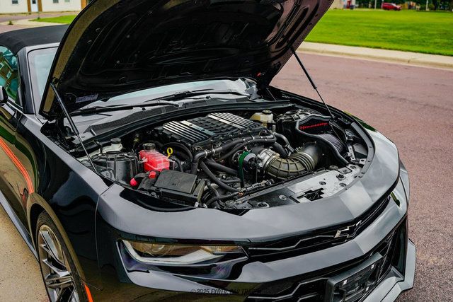 Used 2022 Chevrolet Camaro ZL1 RWD image 16
