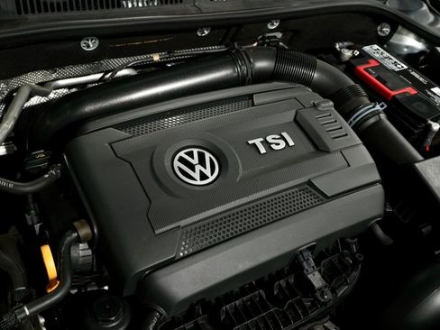 Used 2016 Volkswagen Jetta SEL image 13