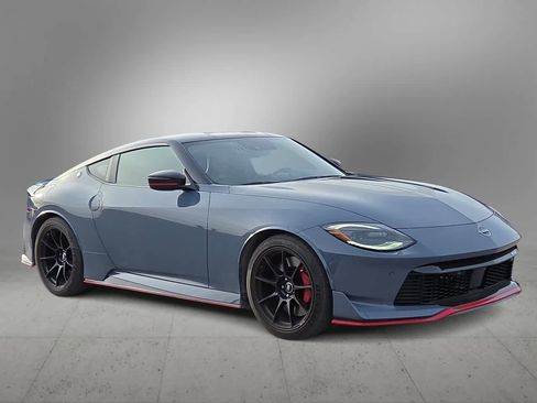 Used 2024 Nissan Z NISMO w/ Floor Mat Package image 2