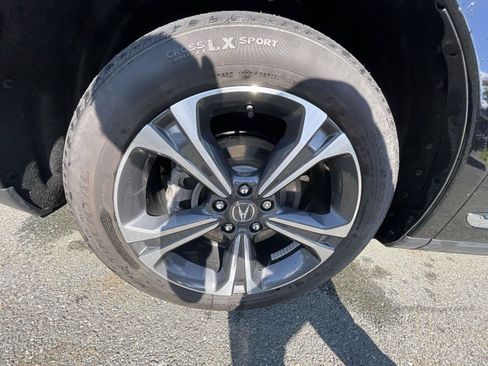 Used 2025 Acura RDX SH-AWD w/ Technology Package image 26