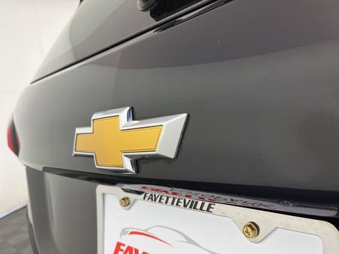 Certified 2024 Chevrolet Equinox LS FWD image 10
