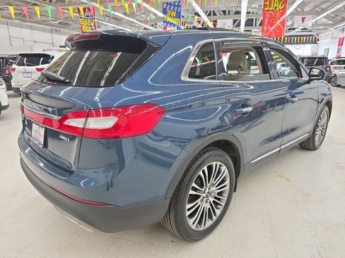 Used 2016 Lincoln MKX Reserve w/ Climate Package AWD/4WD image 7