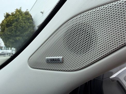 Used 2025 Mitsubishi Outlander SE FWD image 30