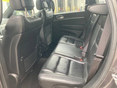 Used 2021 Jeep Grand Cherokee Limited AWD/4WD image 29