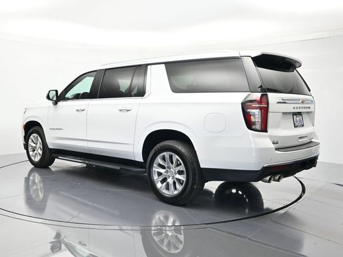 Certified 2023 Chevrolet Suburban Premier RWD image 7