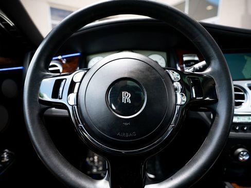 Used 2010 Rolls-Royce Ghost RWD image 33