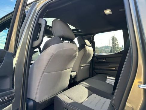 Used 2024 Toyota Tacoma TRD Off-Road image 12