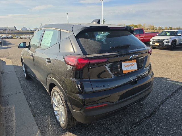New 2027 Chevrolet Bolt LT w/ Comfort Package FWD image 4