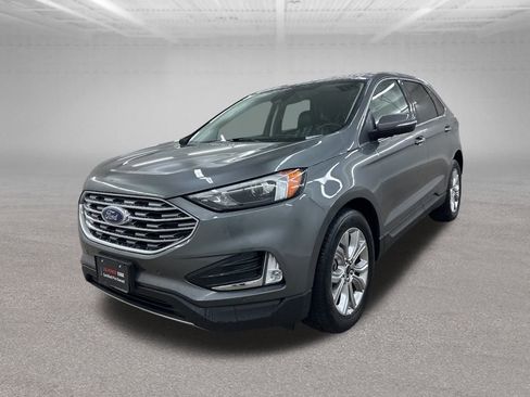 Used 2024 Ford Edge Titanium image 7