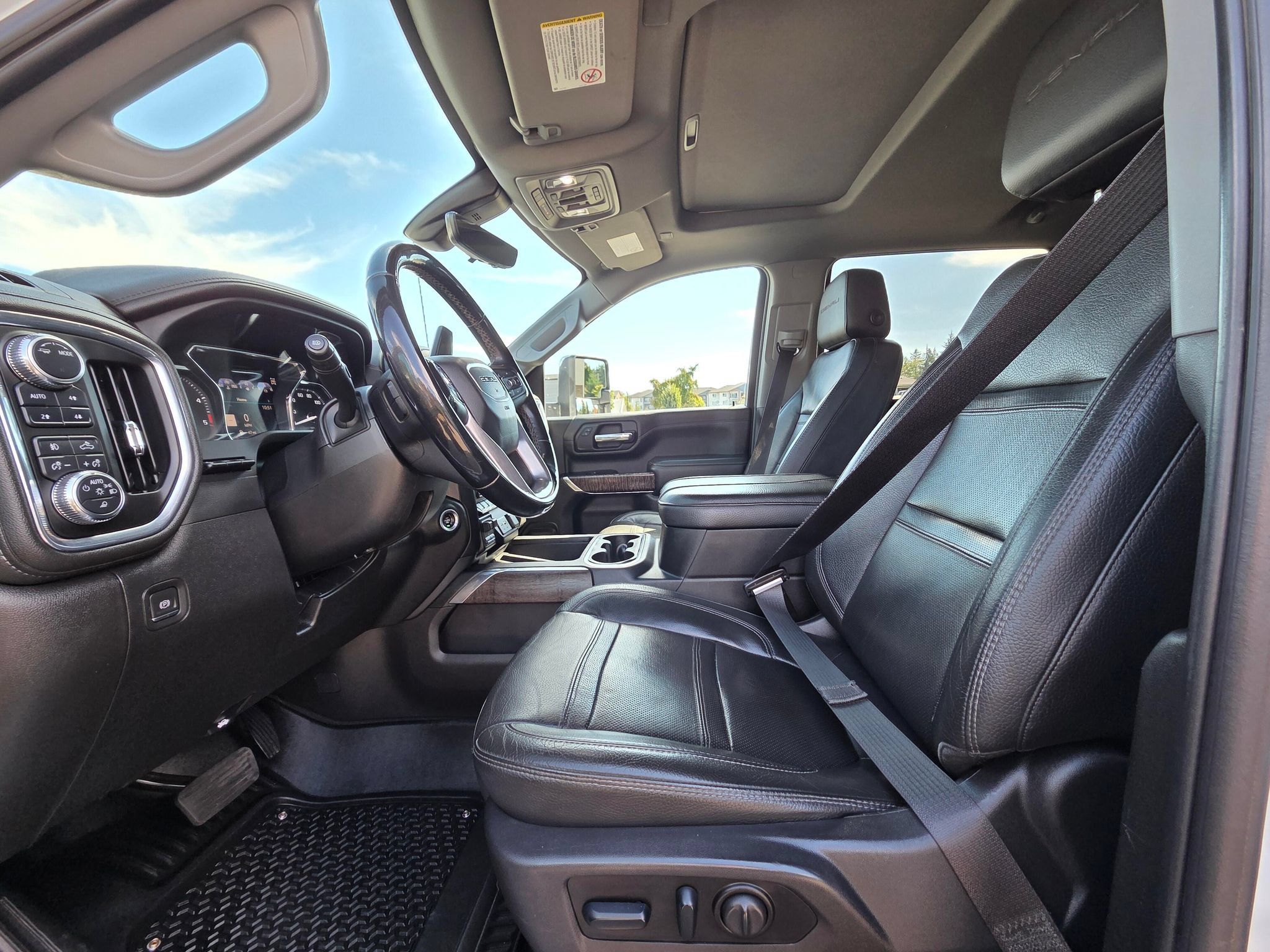 Used 2023 GMC Sierra 2500 Denali w/ Denali Ultimate Package AWD/4WD image 26