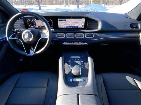 New 2026 Mercedes-Benz GLS 450 4MATIC image 5