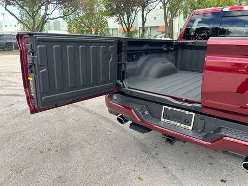 Used 2025 RAM 1500 Laramie image 43