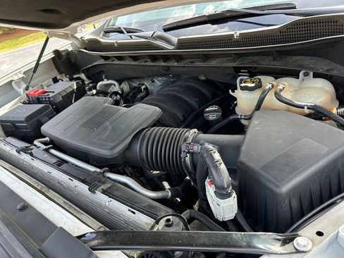 Used 2022 Chevrolet Silverado 1500 LT Trail Boss w/ LT Trail Boss Premium Package AWD/4WD image 68