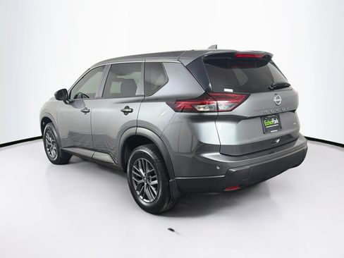 Used 2024 Nissan Rogue S AWD/4WD image 5