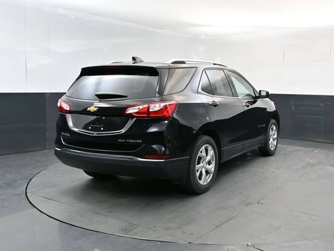 Used 2020 Chevrolet Equinox Premier AWD/4WD image 5
