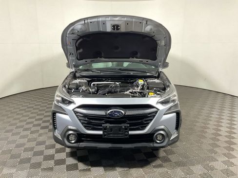 Used 2023 Subaru Outback Premium AWD/4WD image 10