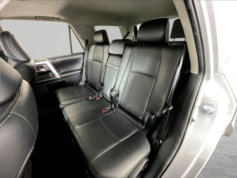Used 2016 Toyota 4Runner Limited AWD/4WD image 20