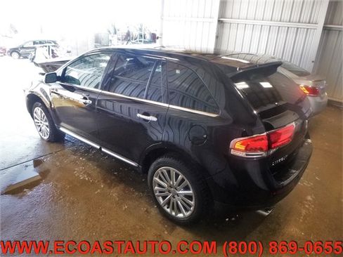 Used 2015 Lincoln MKX FWD w/ Equipment Group 102A image 4