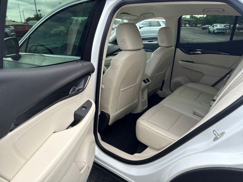 Used 2023 Buick Envision Essence FWD image 23