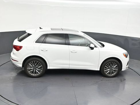 Used 2022 Audi Q3 2.0T Premium w/ Convenience Package AWD/4WD image 20