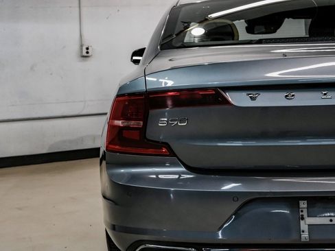 Used 2017 Volvo S90 T6 Inscription w/ Vision Package image 60