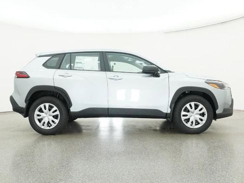 New 2026 Toyota Corolla Cross L image 27