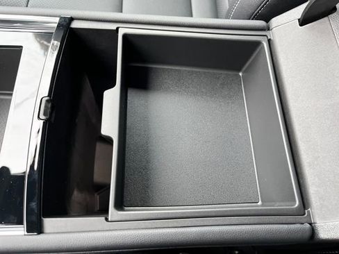 New 2026 Chevrolet Traverse LT image 23